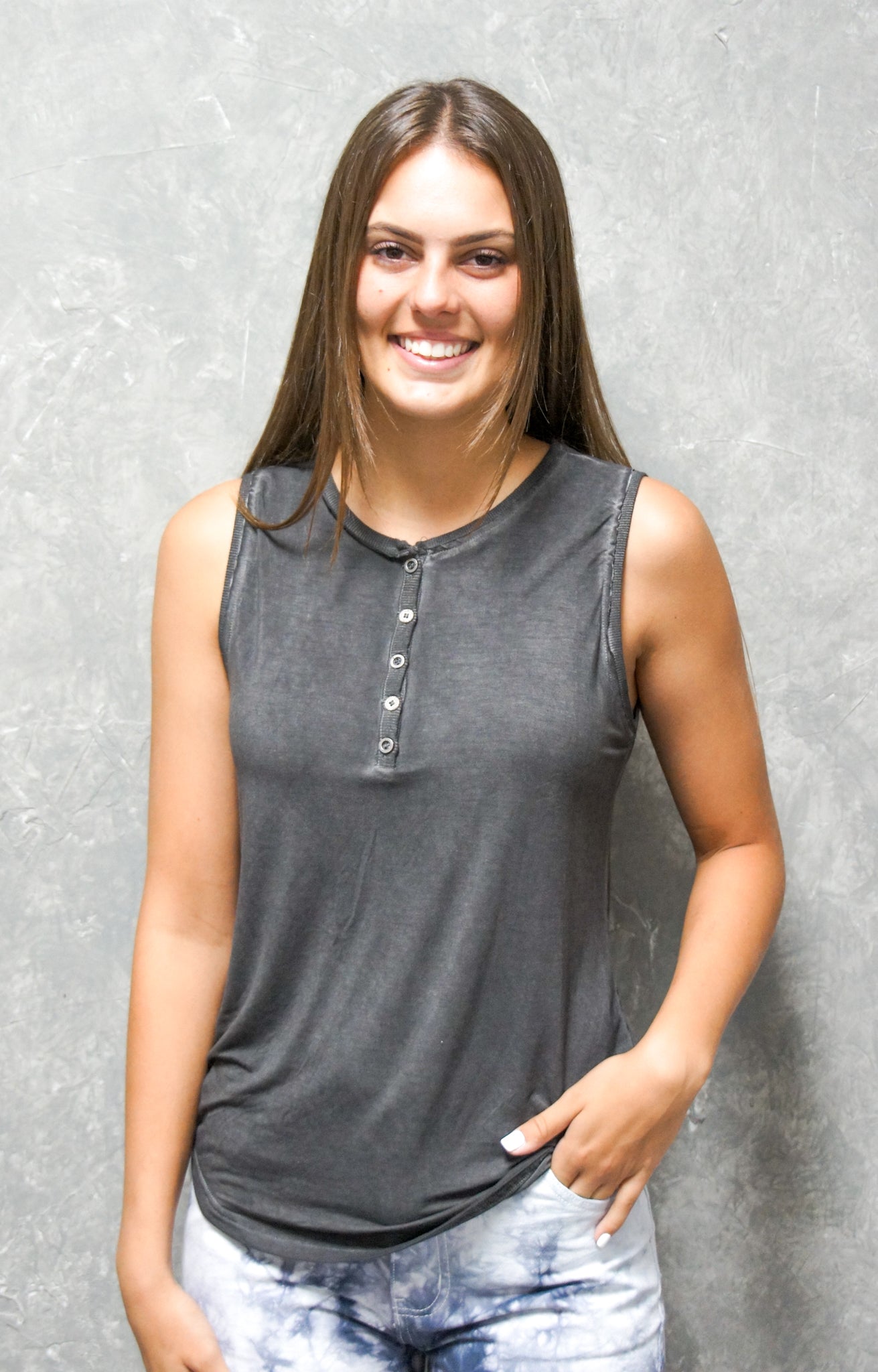 Tanks that make a great Layering piece! We are a Premier urban lifestyle boutique featuring local artists and handmade goods. Online and In Store Women’s Fashion Boutique Located in North Port, Florida.