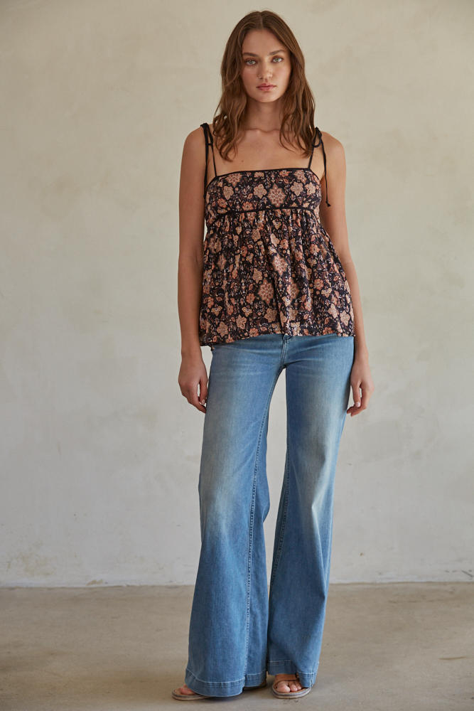 Elowen Tie Top-Tank Tops-UrbanCulture-Boutique, A North Port, Florida Women's Fashion Boutique